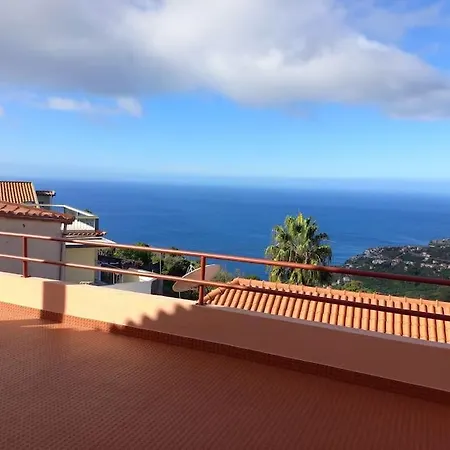 Casa Afonso A Getaway Arco da Calheta (Madeira)