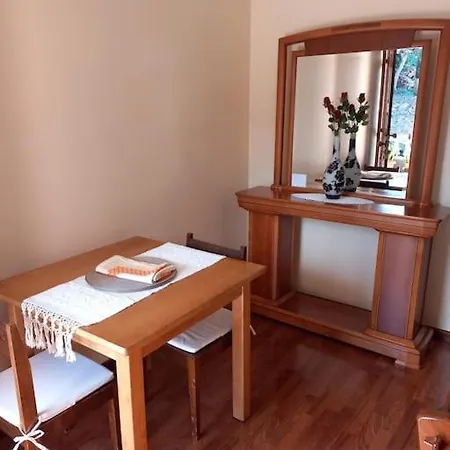 Casa Afonso A Getaway Apartmán Arco da Calheta (Madeira)