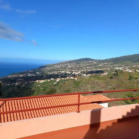 Casa Afonso A Getaway Arco da Calheta (Madeira)