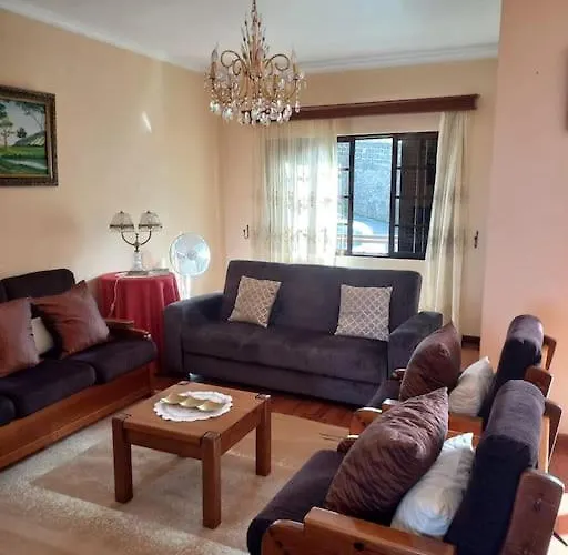 Casa Afonso A Getaway * ארקו דה קלחטה